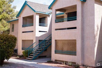 Building Photo - 5141 S Lindell Rd