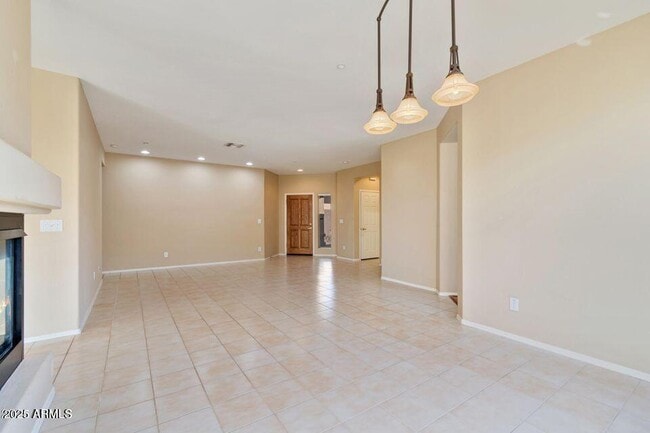 Building Photo - 41526 N Cedar Chase Rd