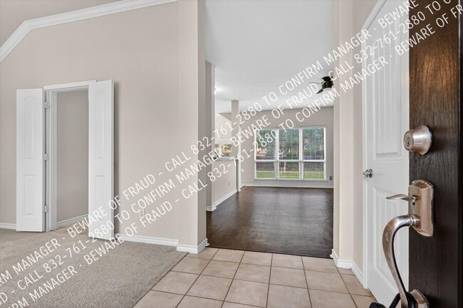 Building Photo - 12079 Kingsville Dr