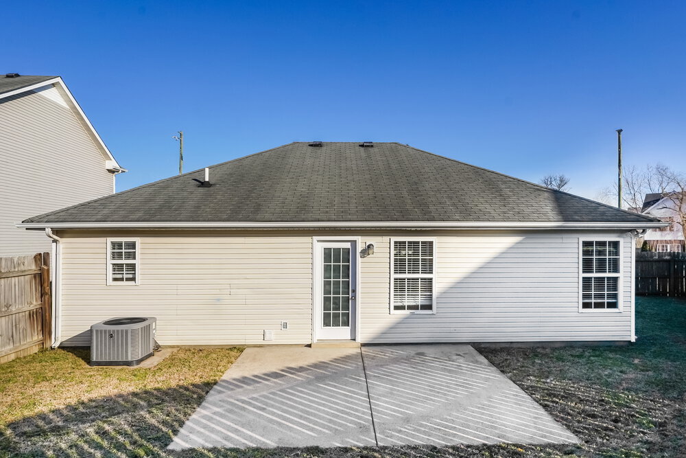 Building Photo - 8009 Maggie Ct