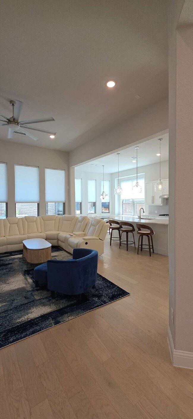 Building Photo - COMING SEPTEMBER - Spectacular Mansfield Retreat with Pool & Outdoor Kitchen!