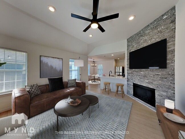 Building Photo - 1503 Pearson Ave