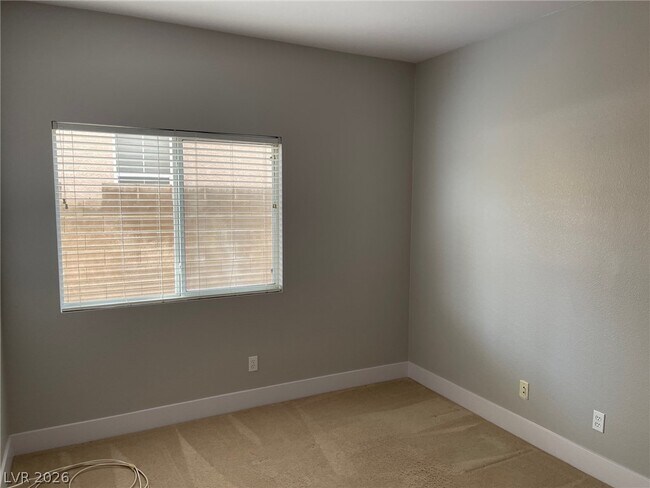 Building Photo - 8562 Lambert Dr