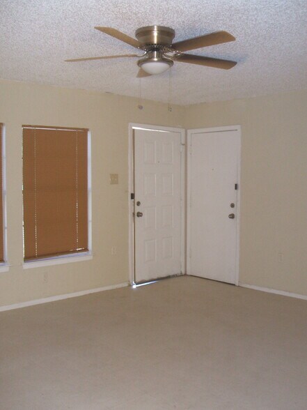 Building Photo - 4862 Cobb Valley