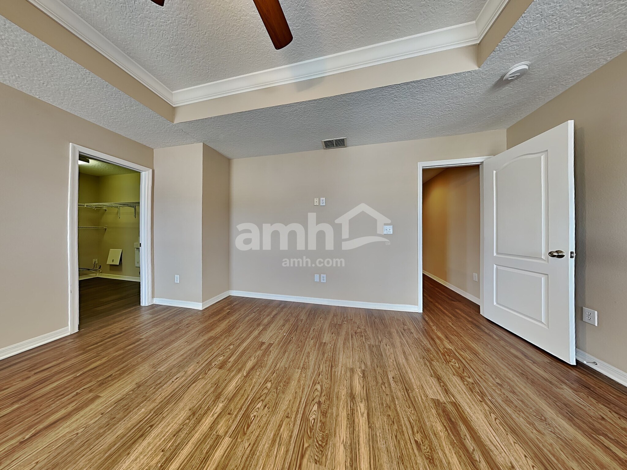 Building Photo - 11228 Madison Park Dr