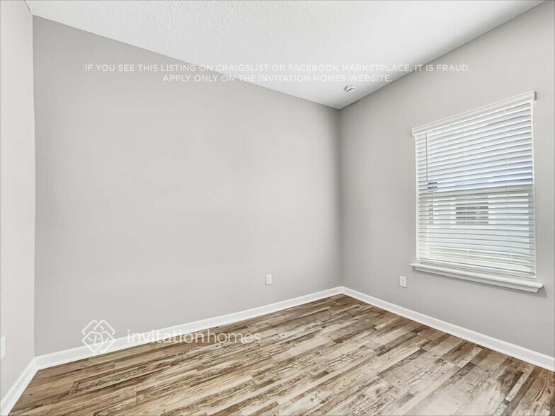 Building Photo - 272 Ash Breeze Cv