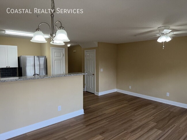 Building Photo - 318 Crooked Pine Trail