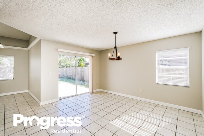 Building Photo - 12138 Fruitwood Dr