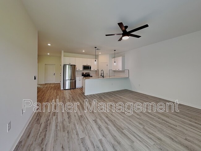 Building Photo - 5228 27th St SW