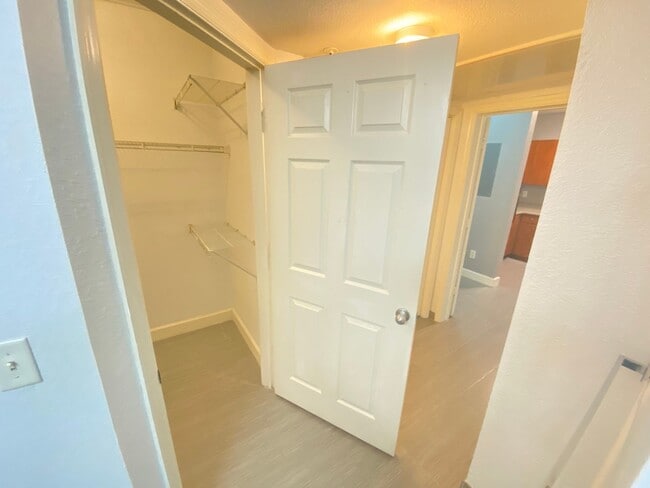 Building Photo - THE GRANDE DOWNTOWN CONDO - 1BR/1BA