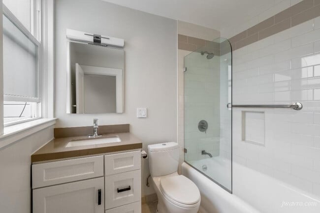 Building Photo - 766 23rd Ave