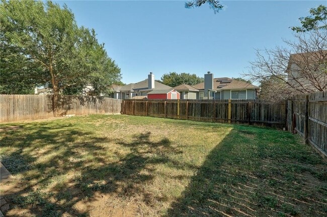 Building Photo - 14612 Varrelman St