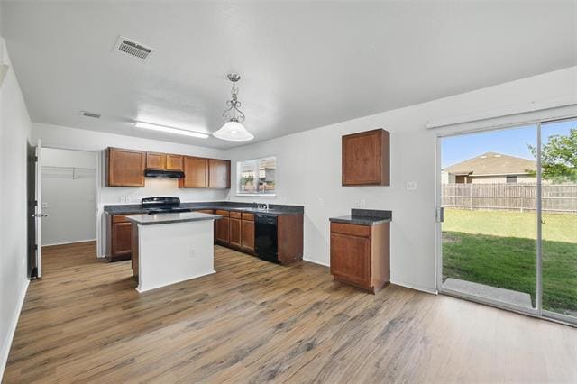 Building Photo - 318 Chisholm Trail