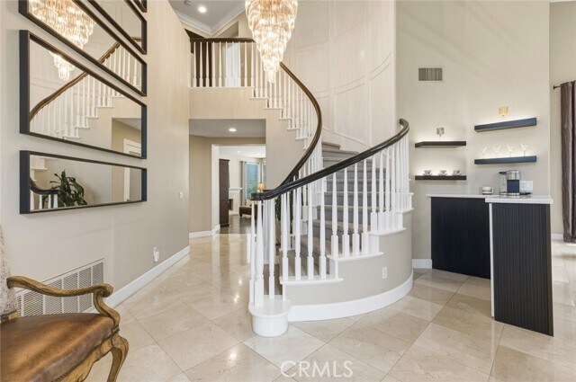 Building Photo - 4640 E Somerton Ave