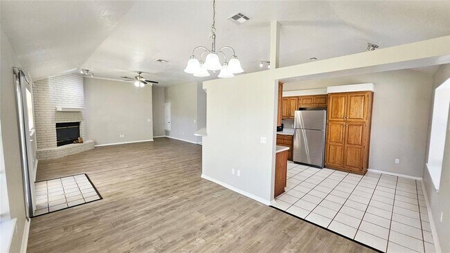 Building Photo - 1609 Rocky Mountain Way