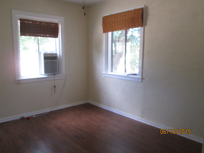 Building Photo - 1940's updated bungalow.