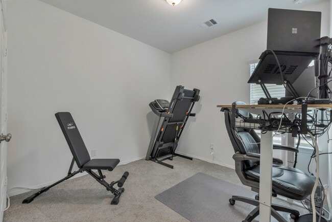 Building Photo - 16751 Rover Ln
