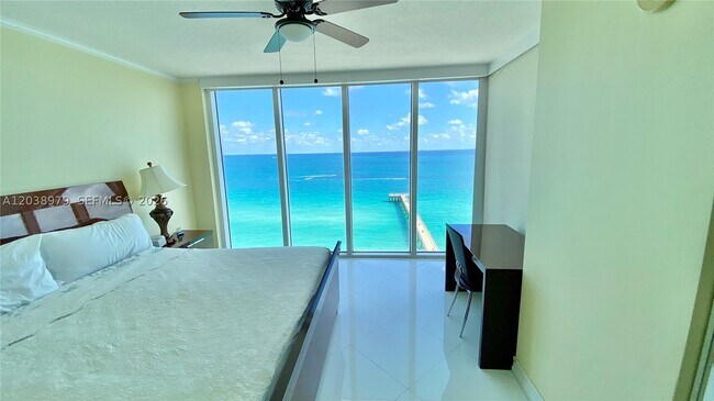 Building Photo - 16699 Collins Ave
