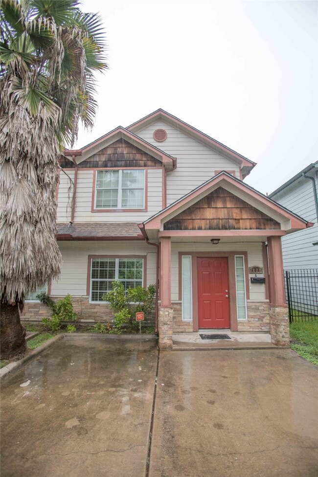 Building Photo - 7824 Comal St