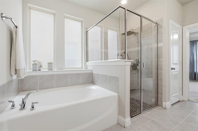 Building Photo - 2835 Hackberry Creek Trail