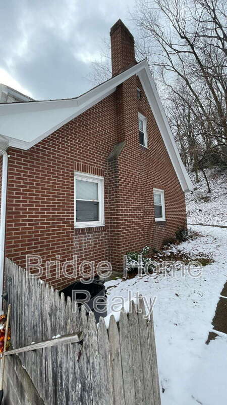 Building Photo - 814 Green St