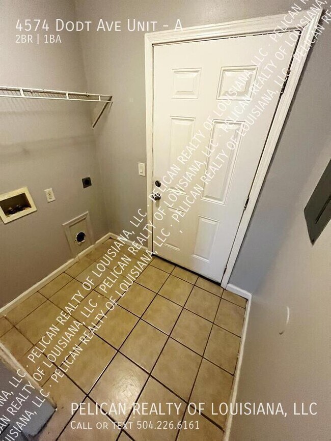 Building Photo - 4574 Dodt Ave