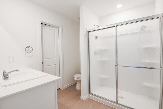 Building Photo - 6871 Flowering Ginger Ln