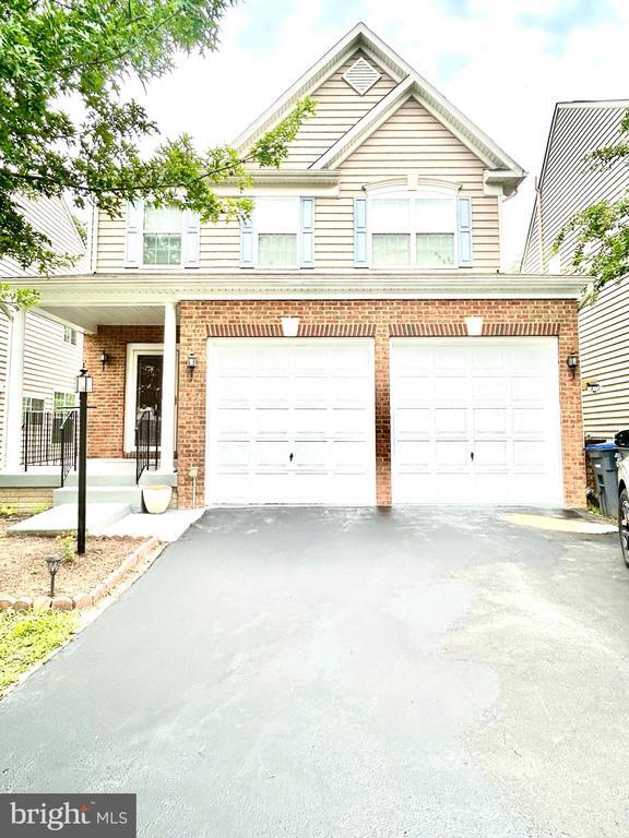 Building Photo - 3565 Eagle Ridge Dr