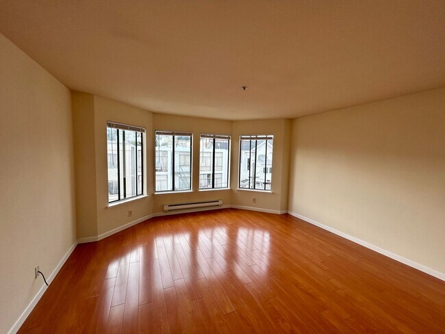 Building Photo - 3514 25th St