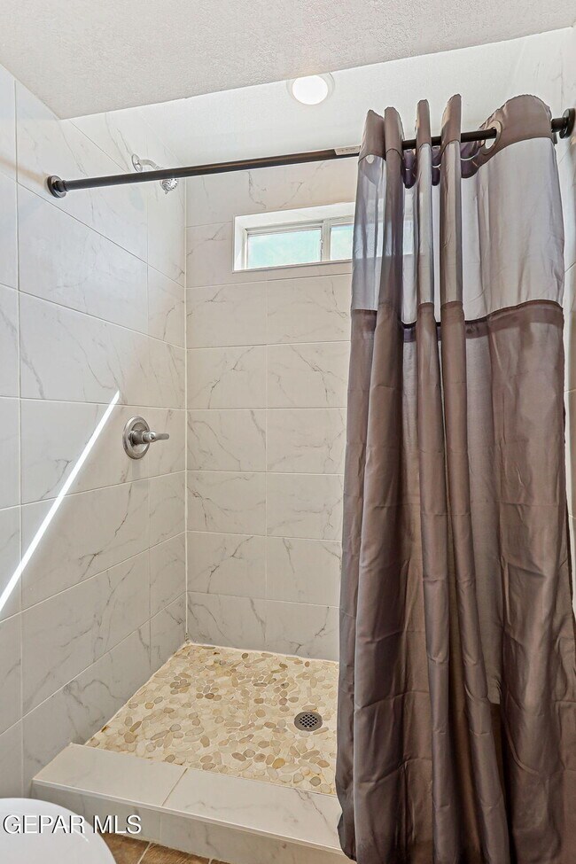 Building Photo - 3936 Tierra Arena Dr
