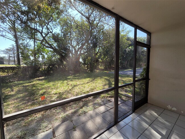 Building Photo - 8000 Fairview Dr