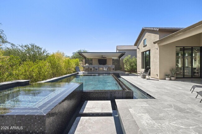 Building Photo - 13267 E Ranch Gate Rd