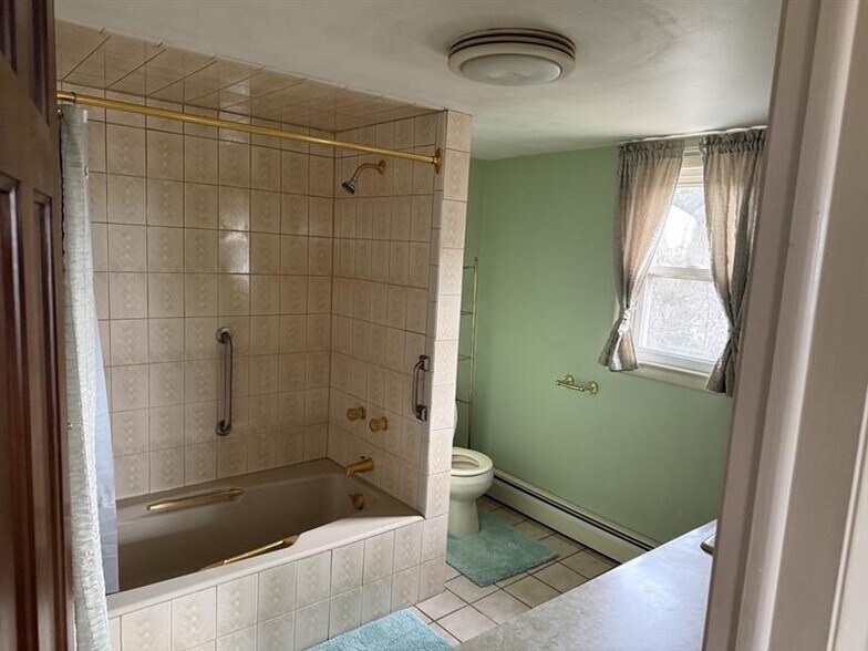 Building Photo - 139 Lincoln Hwy