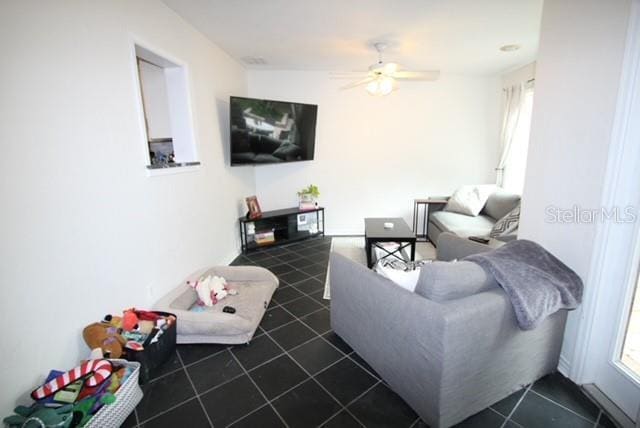 Building Photo - 230 E Esther St