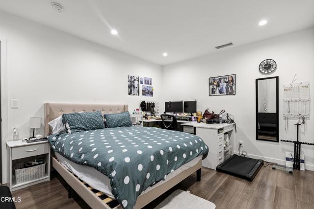 Building Photo - 12827 Sylvan St