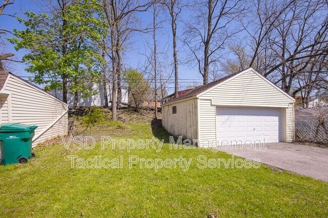 Building Photo - 19101 Nitra Ave