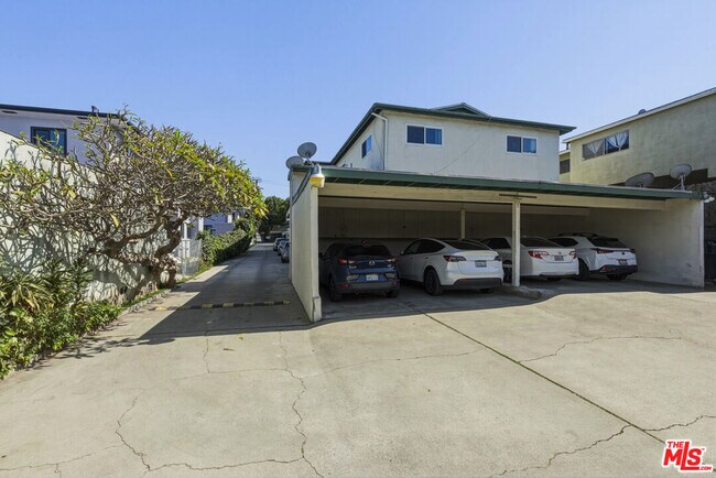 Building Photo - 2701 Kansas Ave