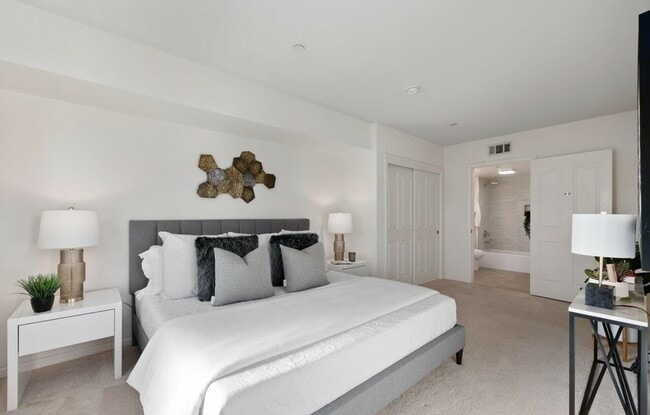 Building Photo - 3128 Loma Verde Dr