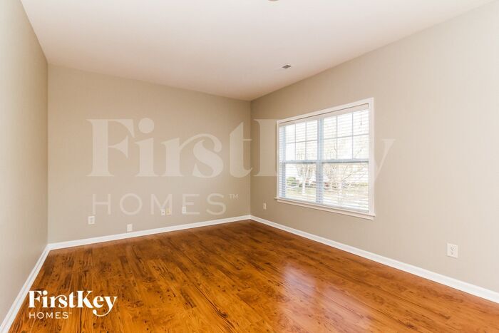Building Photo - 10622 Quarrier Dr