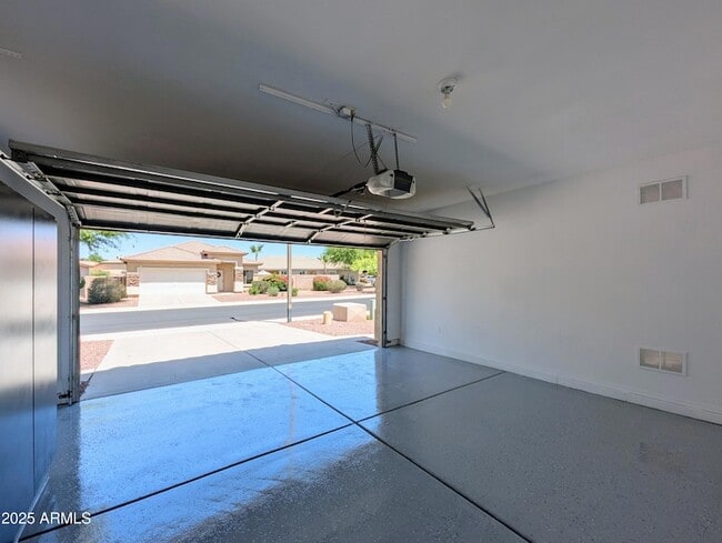 Building Photo - 16635 N 169th Ave