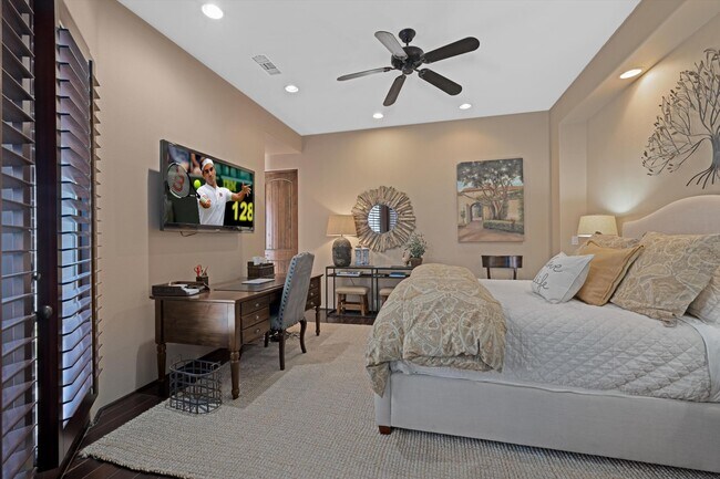 Building Photo - 79365 Mandarina