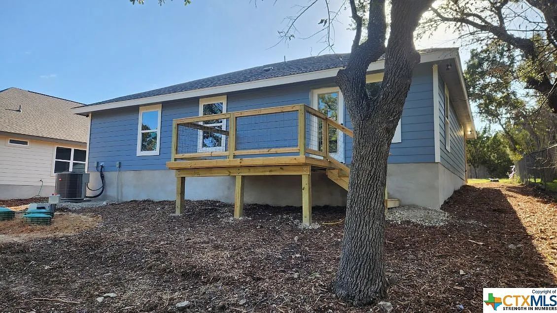 Building Photo - 151 Twin Elm Dr