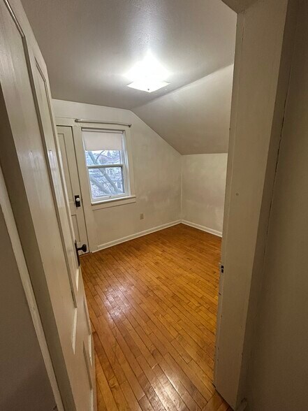 Bedroom #3 - 50 Amory St