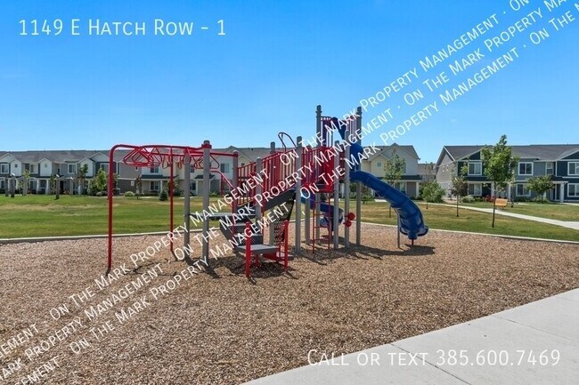 Building Photo - 1149 E Hatch Row