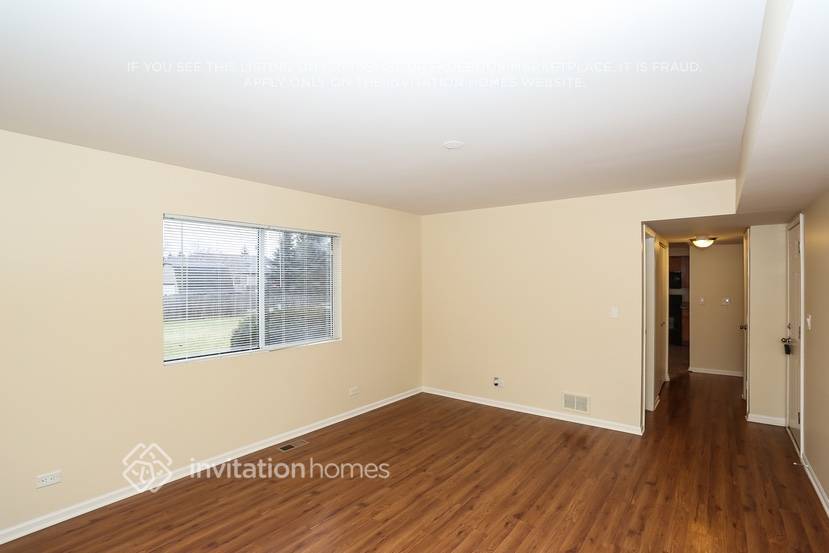 Building Photo - 1225 Sebring Cir