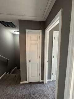 Building Photo - 6213 Hickory Ln Cir