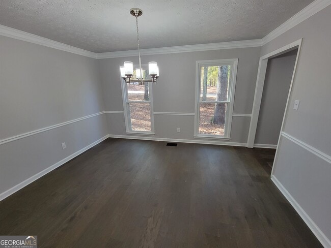 Building Photo - 260 Greenfield Cir