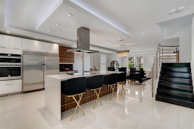 Building Photo - 10629 NW 54th St