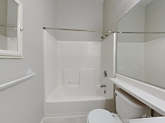 Building Photo - 8105 Shifting Sands Dr
