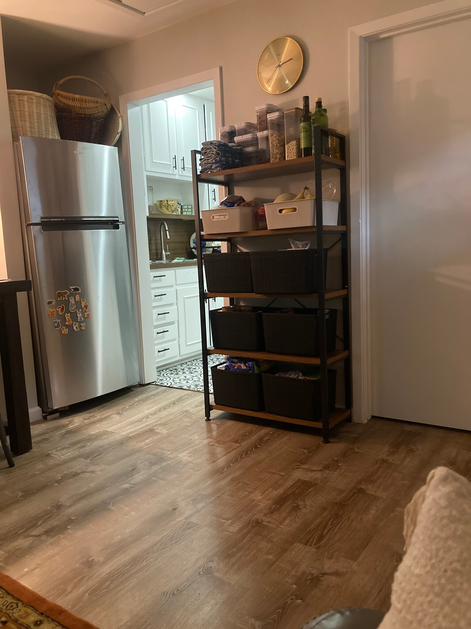 Kitchen space - 2812 Anita Ln